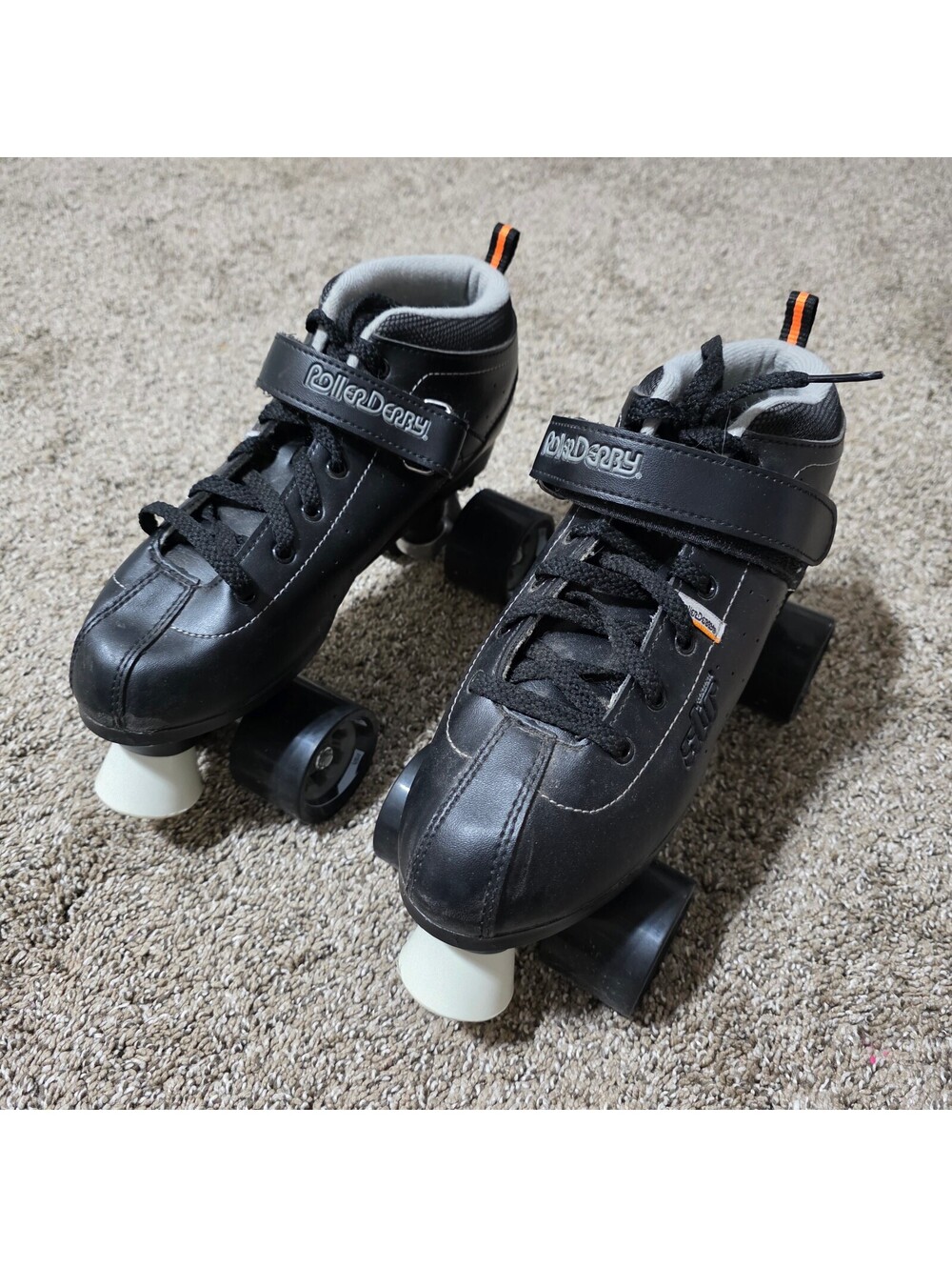 Roller Derby STR Seven Men's Size 9 Black Quad Speed Roller Skates U726M
